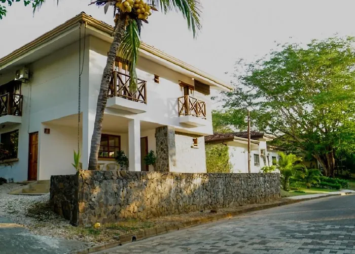 Casa Tropical - Fabulous Tropical House Tamarindo